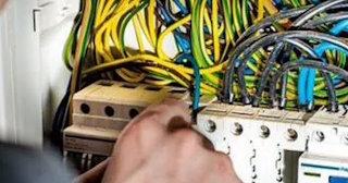 Электрика в частном доме под ключ в Лангепасе - стоимость услуг от 1585 руб.